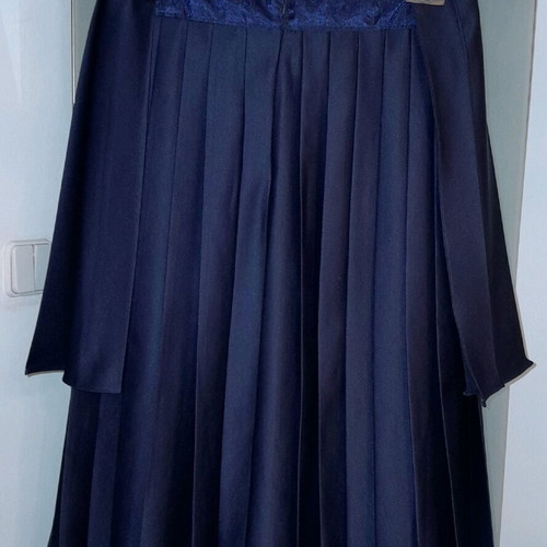 Axel skirt new, size M, very chic