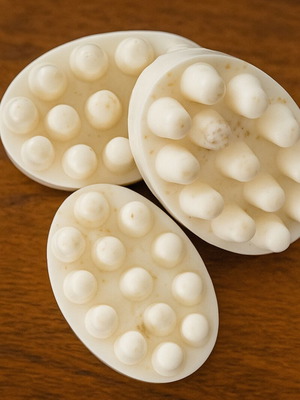 Oatmeal soaps with vanilla scent, new, set of 2 pieces