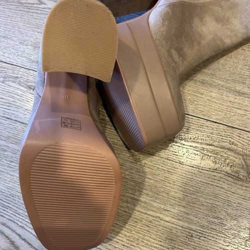Women's platform boots new, beige suede, size 40