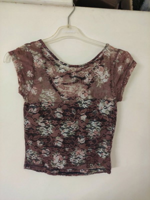 Bershka floral lace t-shirt used, size M, purple