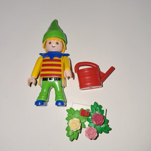 Playmobil garden gnome