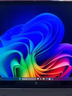 HP OmniBook X Flip 14-fk0003nv 14" OLED laptop Ryzen AI 7 350 16GB 1TB SSD