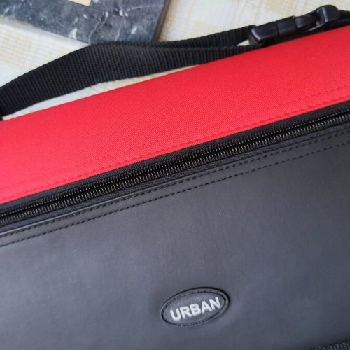 CD and DVD case with 56 sleeves like new