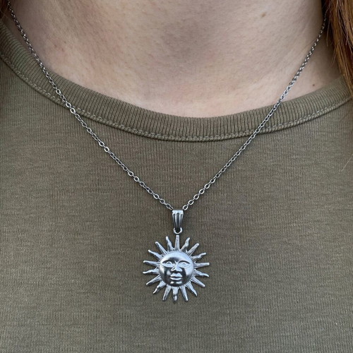 Steel sun necklace handmade new, silver color