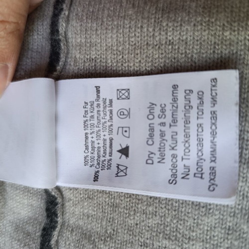 Cashmere and fox fur cardigan used, soft fabric, universal size