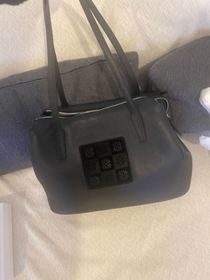 Kem leather shoulder bag black new authentic