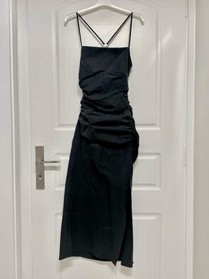 Zara dress with ruching new, black, size S