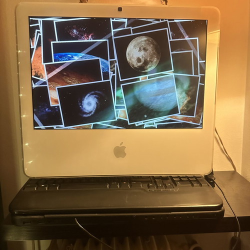 Vintage iMac 17" (2006) Intel Core Duo used, complete Rainbow collectible package