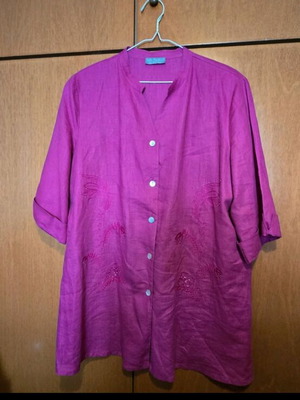 Women's linen shirt fuchsia with flower embroidery like new