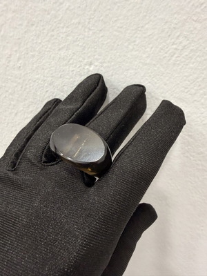 Smoky Quartz ring new, carved from a single stone