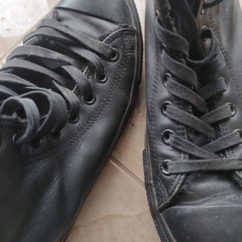 Converse All Star authentic black leather men's shoes used, size 42.5