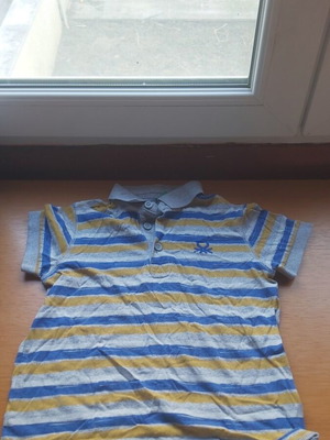 Benetton striped polo shirt for kids size 4-5 years like new, 110 cm