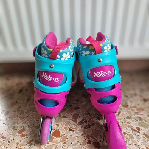 Roller skates used, size 34-37, fuchsia and turquoise for girls