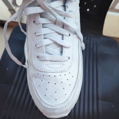 Puma white sneakers size 37 like new