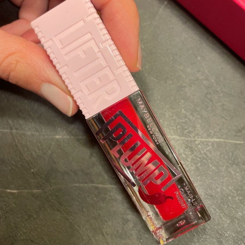 Maybeline lip gloss new