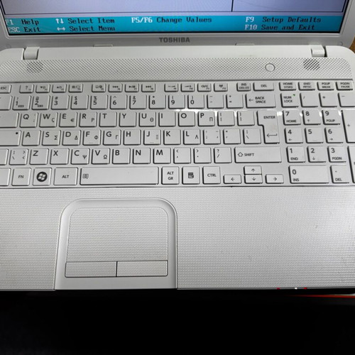 Toshiba Satellite C855 laptop used, Intel Pentium, 15.6 inch HD screen