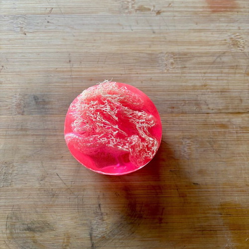 To Mystiko Triantafyllo Handmade Glycerin Soap with Natural Loofah New