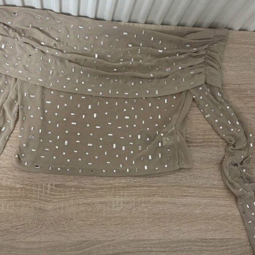 Shein beige t-shirt with rhinestones size M like new