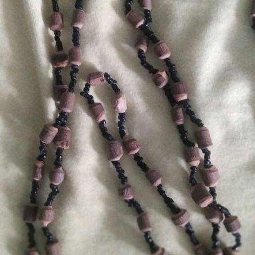 Ethnic necklace with wooden beads like new, set of 3 pieces