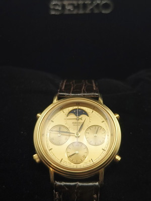 Seiko 7A48-702A Moonphase Quartz Chronograph vintage watch