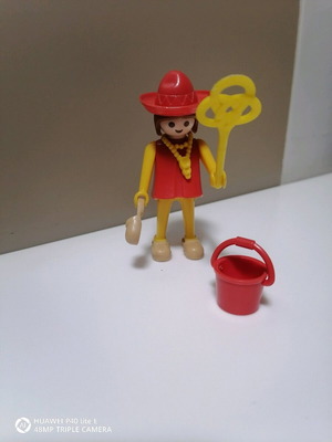 Playmobil figure 1975 with accessories and umbrella used