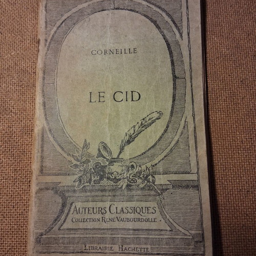 Le Cid book used, French language, tragedy by Corneille