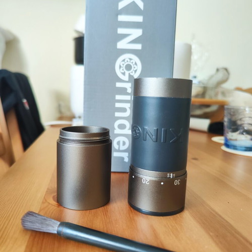 KINGrinder K6 manual coffee grinder