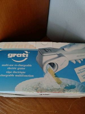 Ariete grati hard cheese grater new