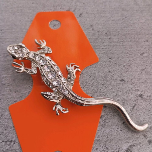 Lizard pin new
