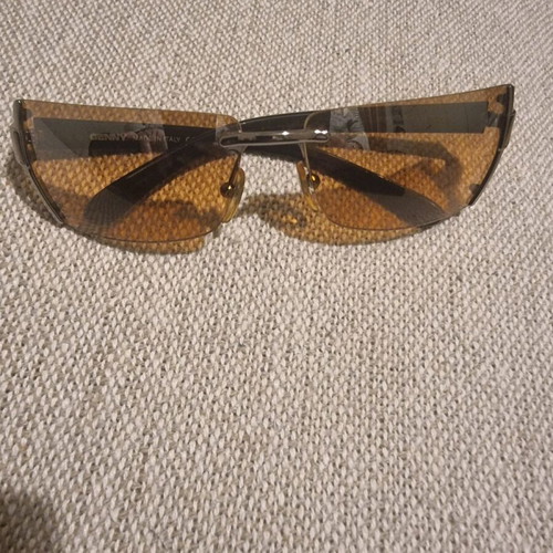 Genny women's sunglasses like new, brown
