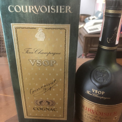 Courvoisier Cognac old 1970 new, sealed