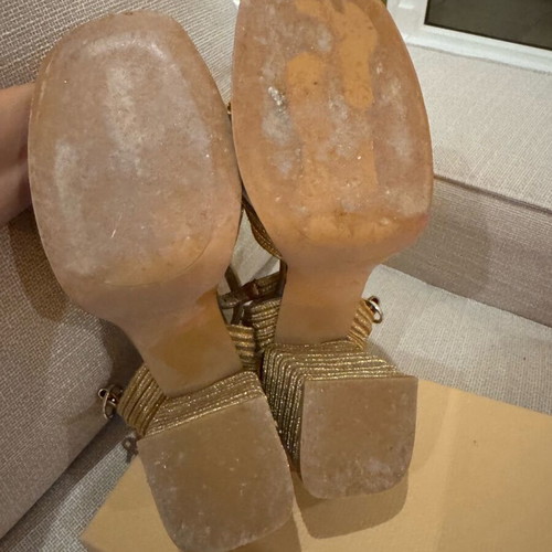 Castaner sandals like new, gold color, size 40