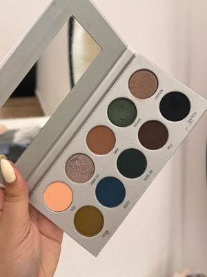 Morphe x Jaclyn Hill Dark Magic Eyeshadow Palette like new