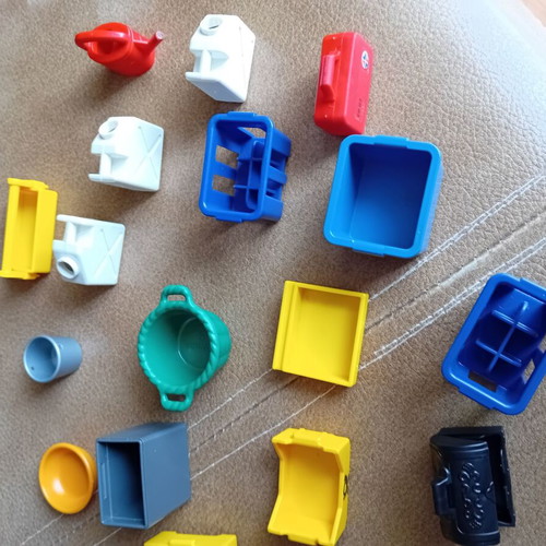 Playmobil accessories like new, boxes and parts