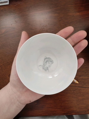 Σετ φλιτζανιών πορσελάνης Yiwei σαν καινούργιο, 6 τεμάχια