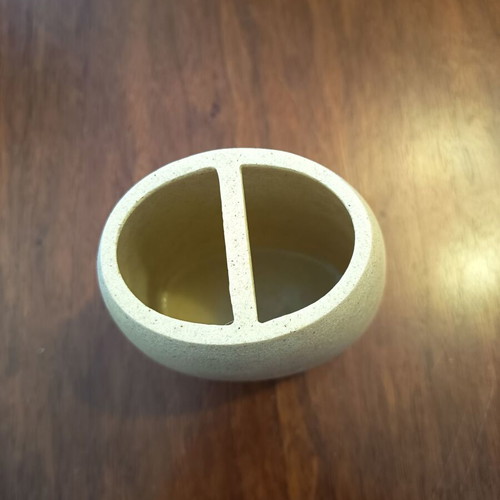 Ceramic toothbrush holder like new