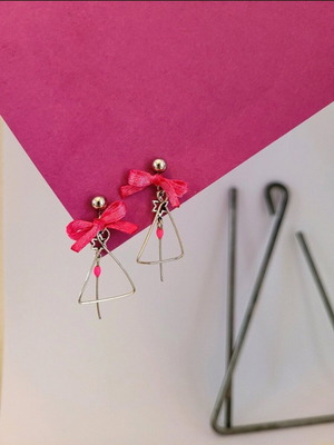 Triangle earrings like new, handmade pink and silver