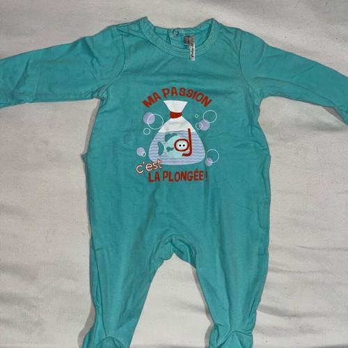 Baby rompers 3m like new for boy or girl