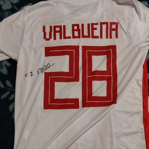 Valbuena signed jersey new, size small, up to 14 years