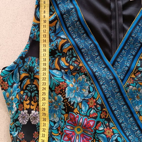 Sandra Darren midi sleeveless dress Medium like new, black and blue
