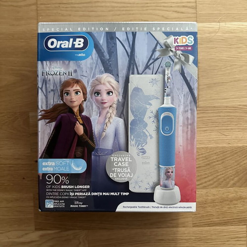 Oral B Kids Special Edition Frozen bath product new