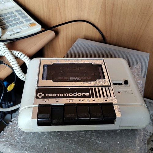 Commodore C64 Datassete used with belt replacement and cleaning