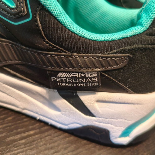 Puma sneakers size 42, multicolor