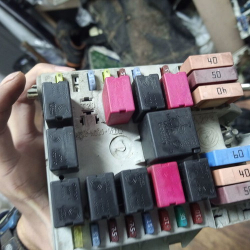 Fuse box Alfa Romeo 147 1.9 JTD used, 51742420