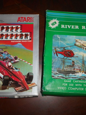 Atari 2 κουτιά κασετών μεταχειρισμένα με χαλασμένη κασέτα και φυλλάδιο παιχνιδιού