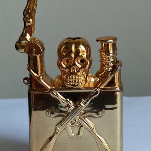 Vintage metal windproof lighter with skull and crossed rifles