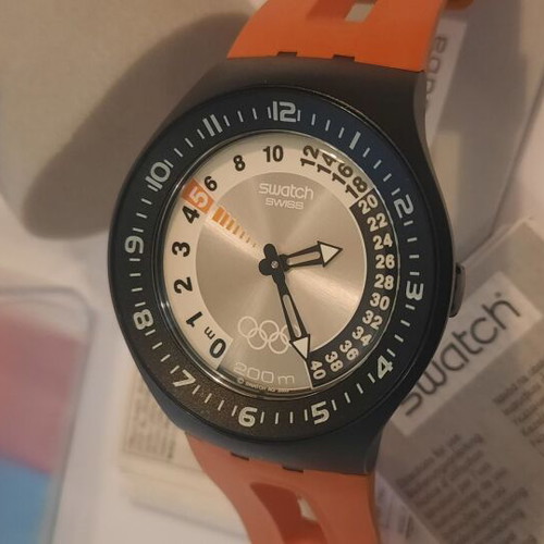 Swatch Fun Scuba SUGB103 Climbing Lobster Olympic Edition 2004 new