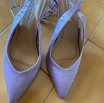 Luigi purple heels like new with ties size 39