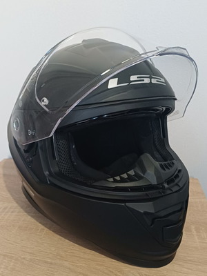 LS2 FF800 Storm II Full Face Helmet Matt Black size Medium like new