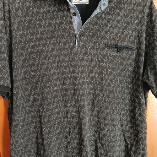 Side Effect polo shirt like new, XXL, black and gray